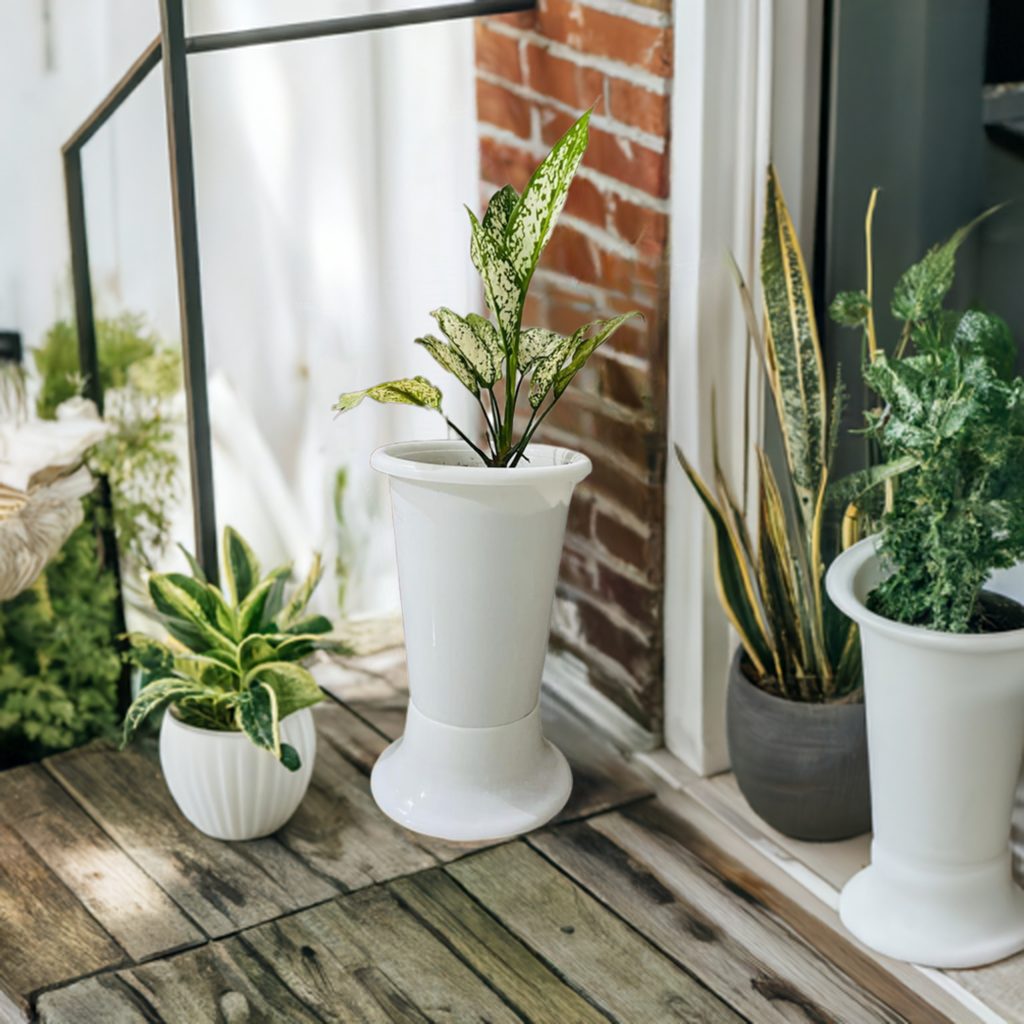 INDOOR FLOWER POT