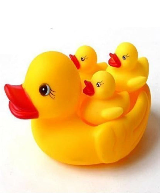 Chu Chu Ducks, Duck Family, Bath Toy with Sound (Yellow, Set of 4)